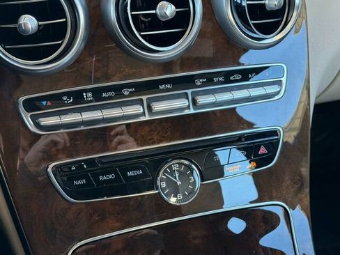 Used 2018 Mercedes-Benz C 300 Sedan image 24