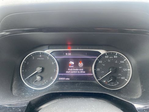 Used 2023 Nissan Pathfinder SL image 18