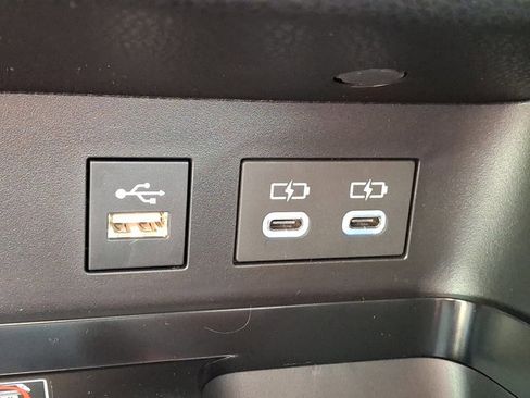 Used 2026 Toyota Camry SE image 22