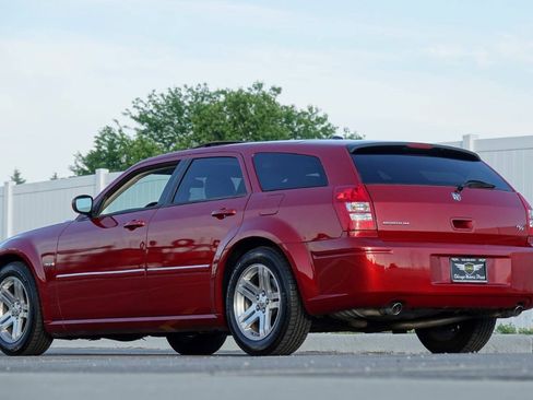 Used 2006 Dodge Magnum R/T w/ Convenience Group II RWD image 17