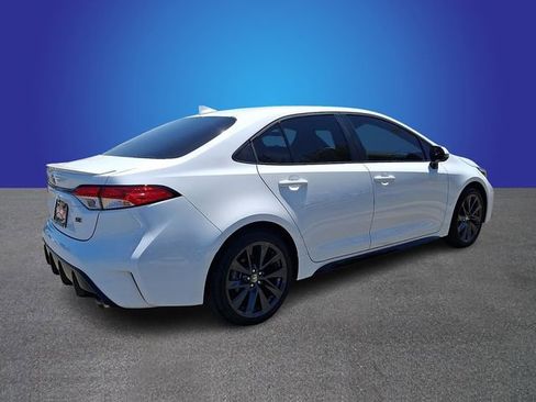 Used 2025 Toyota Corolla SE FWD image 5