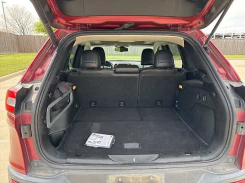 Used 2015 Jeep Cherokee Trailhawk w/ Comfort/Convenience Group image 15