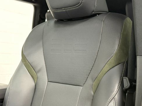 Used 2024 Lexus GX 550 AWD/4WD image 14