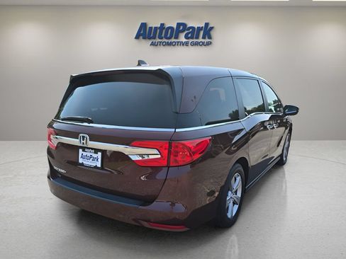 Used 2019 Honda Odyssey EX image 7