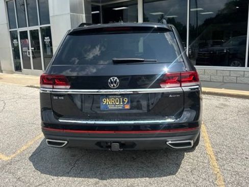 Used 2023 Volkswagen Atlas SE w/ Panoramic Sunroof Package AWD/4WD image 9