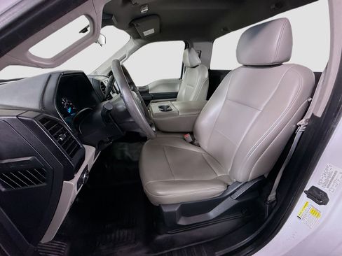 Used 2019 Ford F150 XL w/ Trailer Tow Package RWD image 19