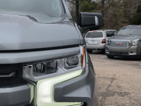 Used 2024 Chevrolet Silverado 1500 RST w/ Convenience Package II image 11