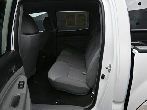 Used 2012 Toyota Tacoma 4x4 Double Cab w/ SR5 Pkg image 26