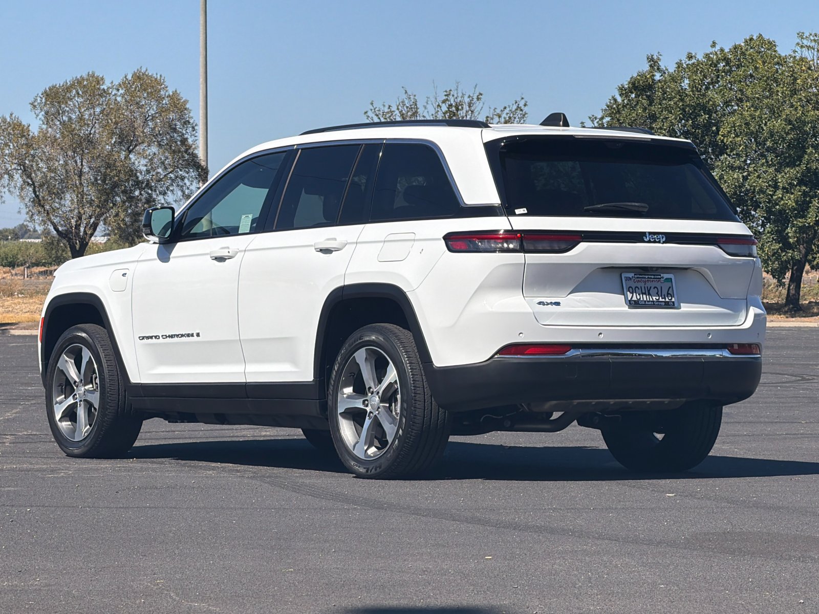 Used 2023 Jeep Grand Cherokee 4WD 4xe w/ Luxury Tech Group II image 6