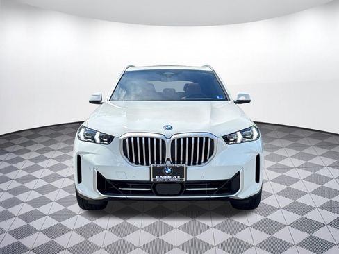 Used 2026 BMW X5 xDrive50e w/ Climate Comfort Package AWD/4WD image 6