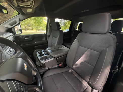 Used 2023 Chevrolet Silverado 1500 W/T w/ WT Value Package image 18