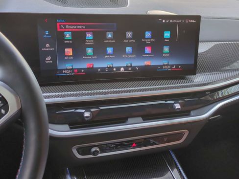 Used 2025 BMW X7 M60i image 29