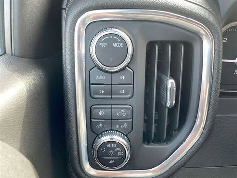 Used 2022 GMC Sierra 1500 Denali w/ Driver Alert Package II image 21
