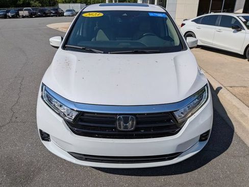 Certified 2023 Honda Odyssey Touring image 4