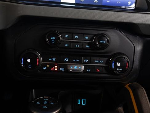 Used 2021 Ford Bronco Badlands AWD/4WD image 35