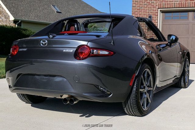 Used 2017 MAZDA MX-5 Miata RF Grand Touring RWD image 8
