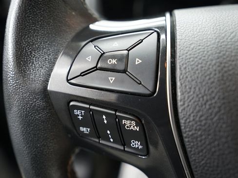 Used 2017 Ford Explorer Platinum AWD/4WD image 27