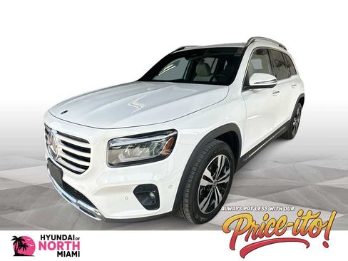 Used 2025 Mercedes-Benz GLB 250 image 1