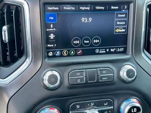 Used 2021 GMC Sierra 1500 AT4 w/ AT4 Value Package AWD/4WD image 26