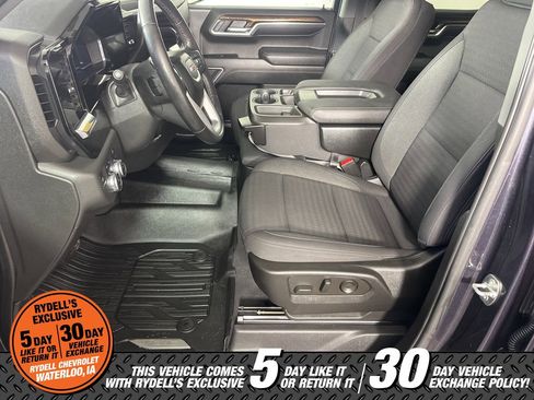 Used 2022 GMC Sierra 1500 Elevation image 13