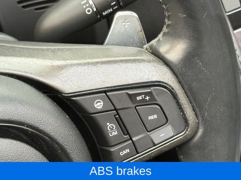 Used 2016 Jaguar F-TYPE R AWD/4WD image 30