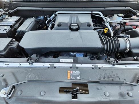 New 2025 GMC Canyon Elevation w/ Convenience Package image 21