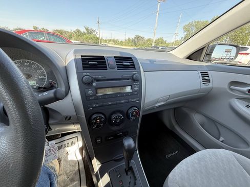 Used 2009 Toyota Corolla LE FWD image 20