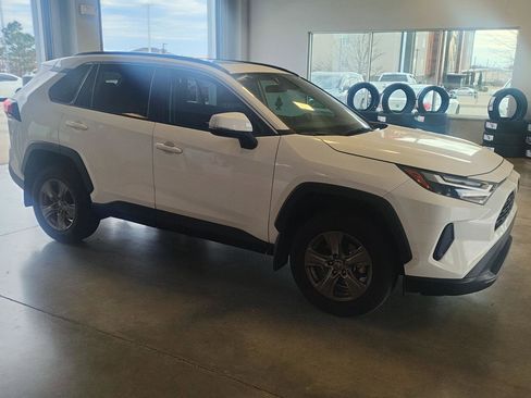 Used 2024 Toyota RAV4 XLE image 2
