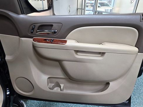 Used 2013 Chevrolet Silverado 1500 LTZ w/ LTZ Plus Package image 28