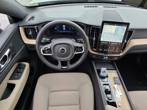 New 2026 Volvo XC60 B5 Plus w/ Protection Package Premier image 15