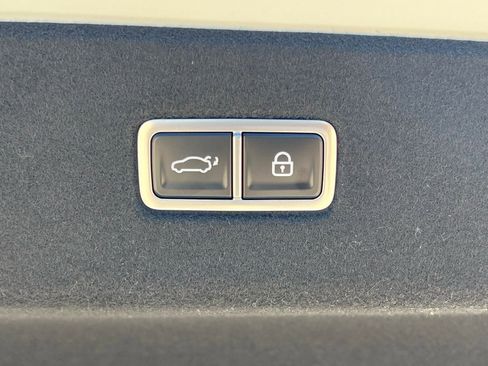 New 2025 Hyundai Ioniq 6 SE image 15