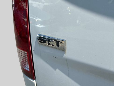 Used 2010 Dodge Ram 2500 Truck SLT AWD/4WD image 12