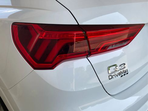 Used 2022 Audi Q3 2.0T Premium w/ Convenience Package image 33