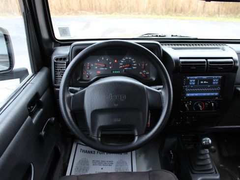 Used 2004 Jeep Wrangler SE w/ Ecco Tire & Wheel Group image 18