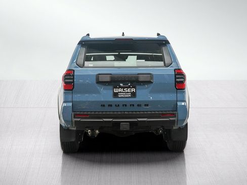 Used 2026 Toyota 4Runner SR5 AWD/4WD image 4