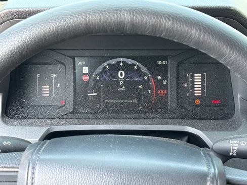 Used 2024 Toyota Tacoma SR5 AWD/4WD image 24