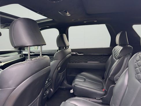 Used 2021 Hyundai Palisade Calligraphy image 10