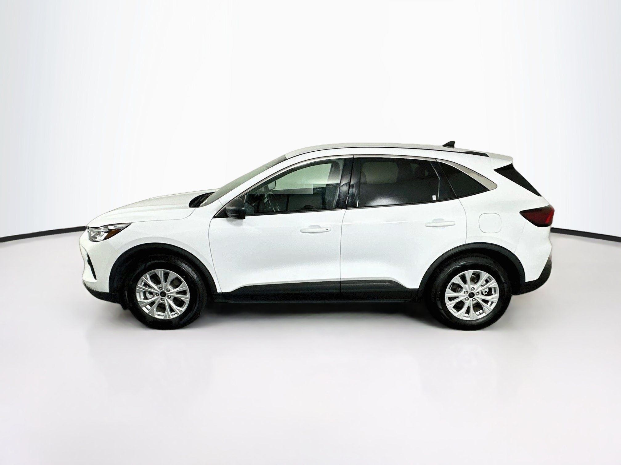 Used 2024 Ford Escape Active FWD image 4