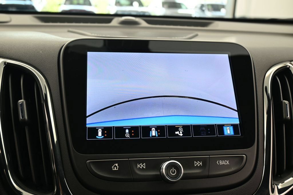 Used 2024 Chevrolet Equinox RS w/ RS Leather Package FWD image 24