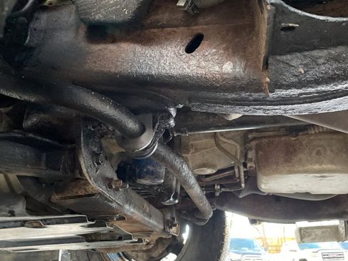 Used 2014 GMC Sierra 1500 4WD Reg Cab 133.0 w/ Snow Plow Prep Package image 25