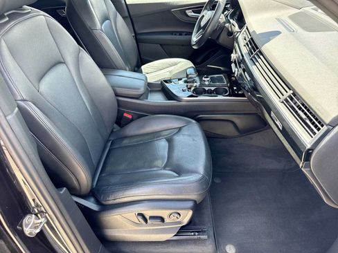 Used 2018 Audi Q7 3.0T Prestige w/ Prestige Package AWD/4WD image 24