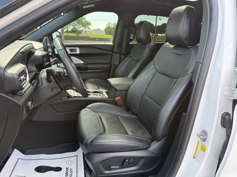 Certified 2023 Ford Explorer ST w/ Equipment Group 401A AWD/4WD image 12
