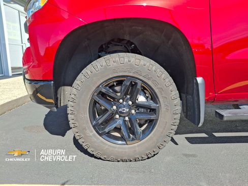 Used 2022 Chevrolet Silverado 1500 LT Trail Boss w/ Protection Package AWD/4WD image 17