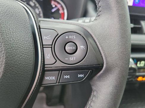 Used 2023 Toyota RAV4 XLE Premium image 37