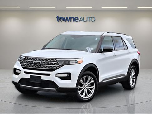 Used 2021 Ford Explorer Limited w/ Equipment Group 301A AWD/4WD image 7