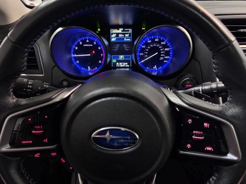 Used 2018 Subaru Outback 2.5i Limited AWD/4WD image 13