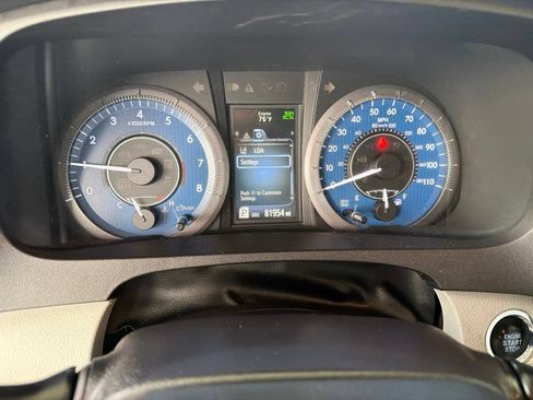 Used 2019 Toyota Sienna XLE w/ XLE Navigation Package AWD/4WD image 26