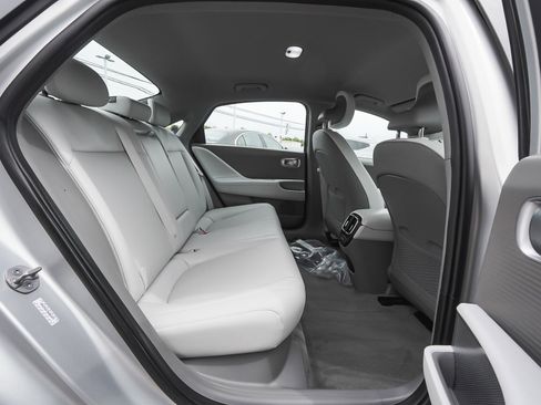 Used 2024 Hyundai Ioniq 6 SEL AWD/4WD image 39