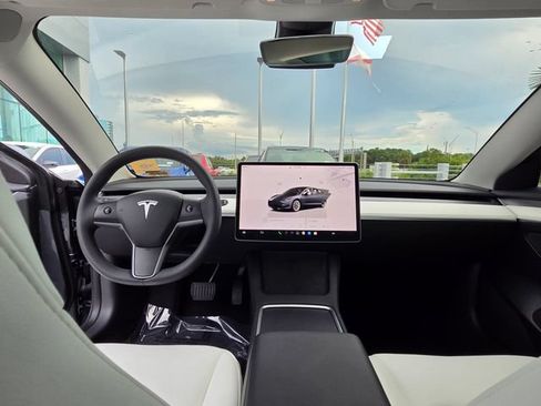 Used 2023 Tesla Model 3 Standard Range RWD image 24