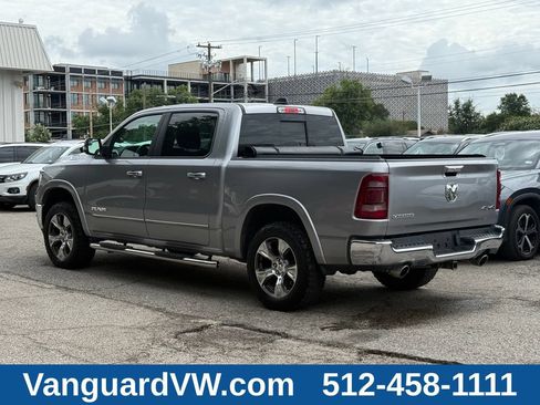 Used 2019 RAM 1500 Laramie AWD/4WD image 11